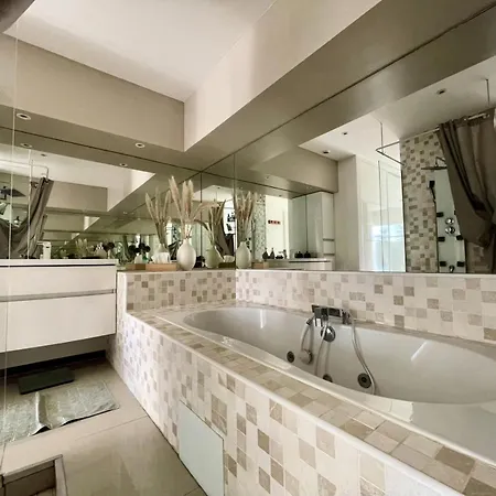 Impasse Paul Signac - Maeva - Climatisee Avec Piscine Et Jacuzzi 6 Pieces 10 Personnes - Exclusive Mae-9953 *