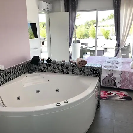 Impasse Paul Signac - Maeva - Climatisee Avec Piscine Et Jacuzzi 6 Pieces 10 Personnes - Exclusive Mae-9953